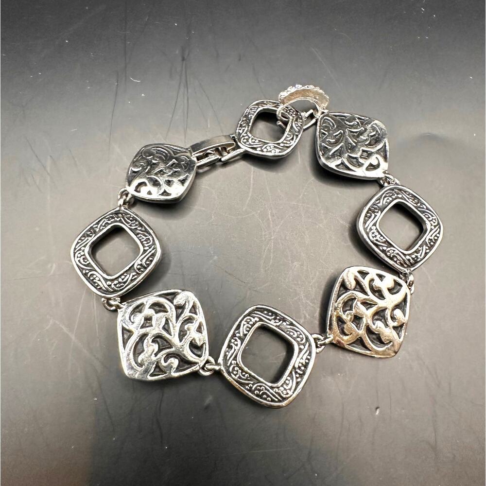 Lia Sophia Sheridan Bracelet Retired Casual Retro Link Casual Jewelry Silver